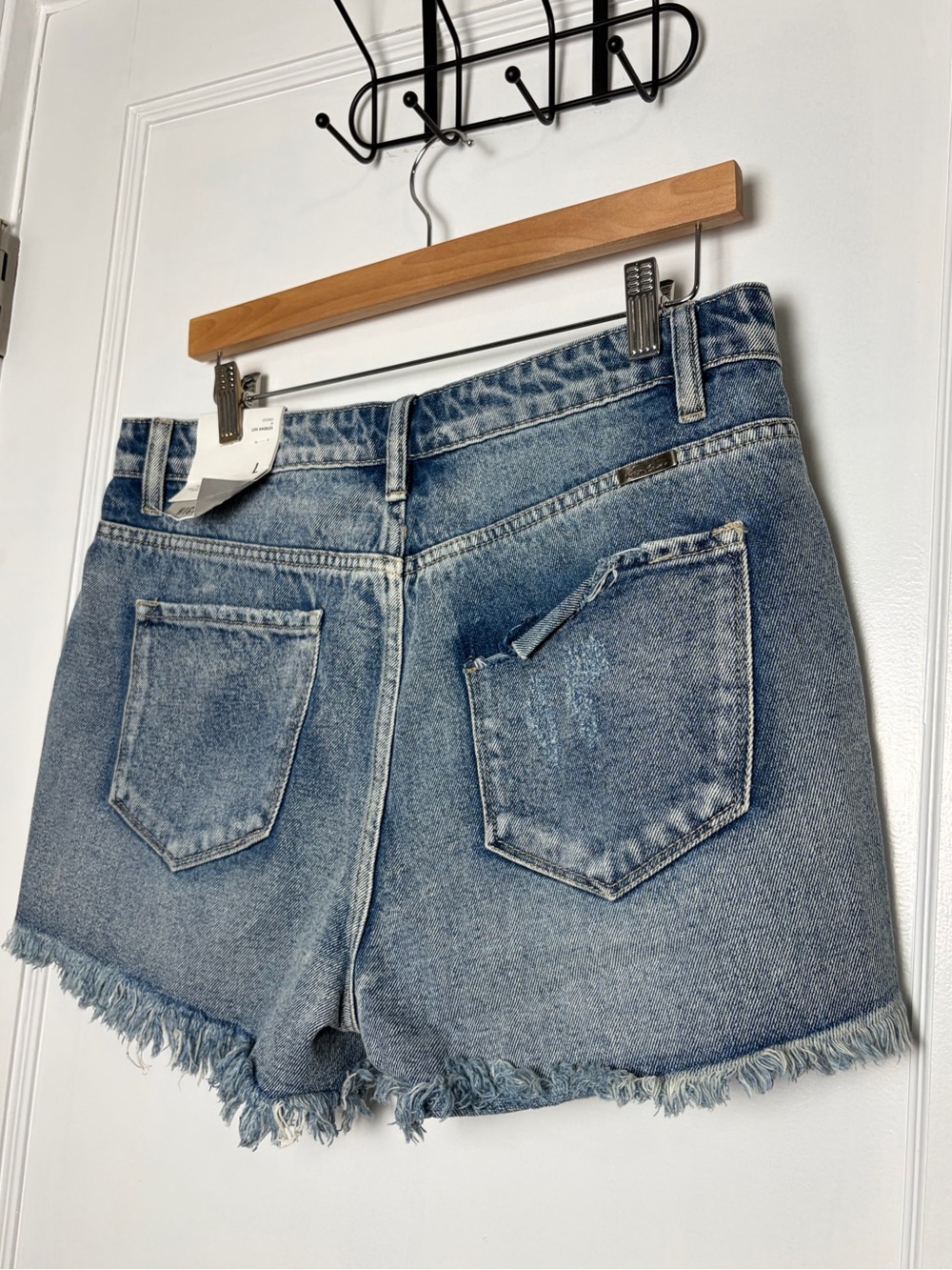 KanCan High Rise Distressed denim Shorts Large - Picture 9 of 16